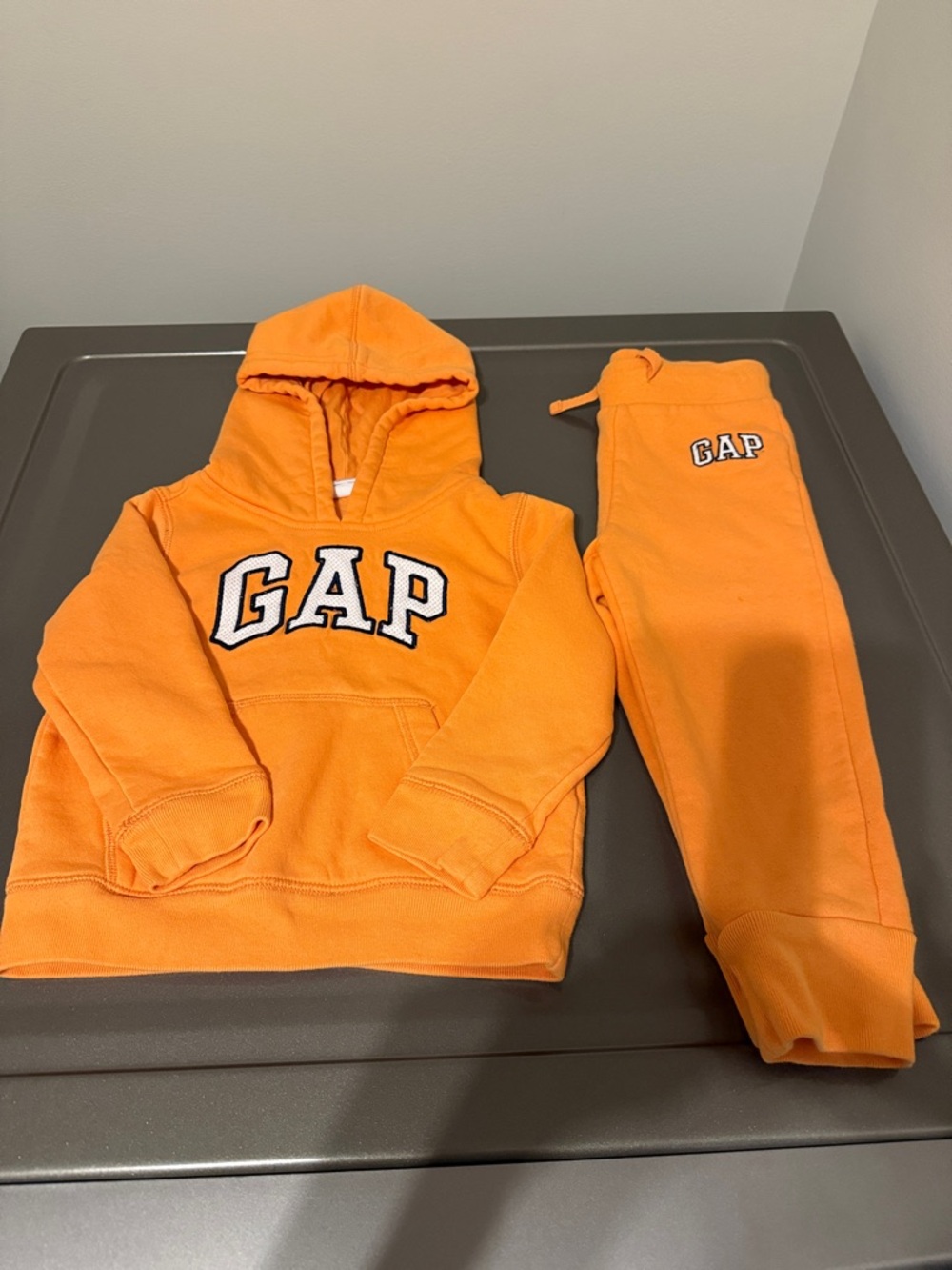 GAP Kids Bright Orange Hoodie & Joggers Set- Size 3Years